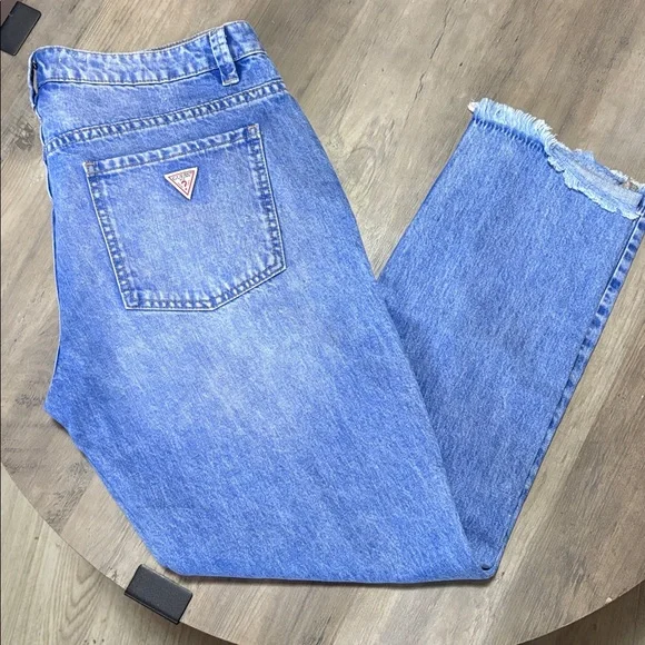 Guess Women's Light Blue Ripped Tomboy  Jeans - Picture 5 of 5